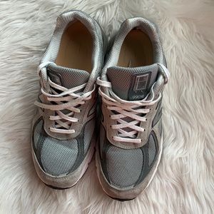 New Balance 990v4 sz Men 8.5/10W